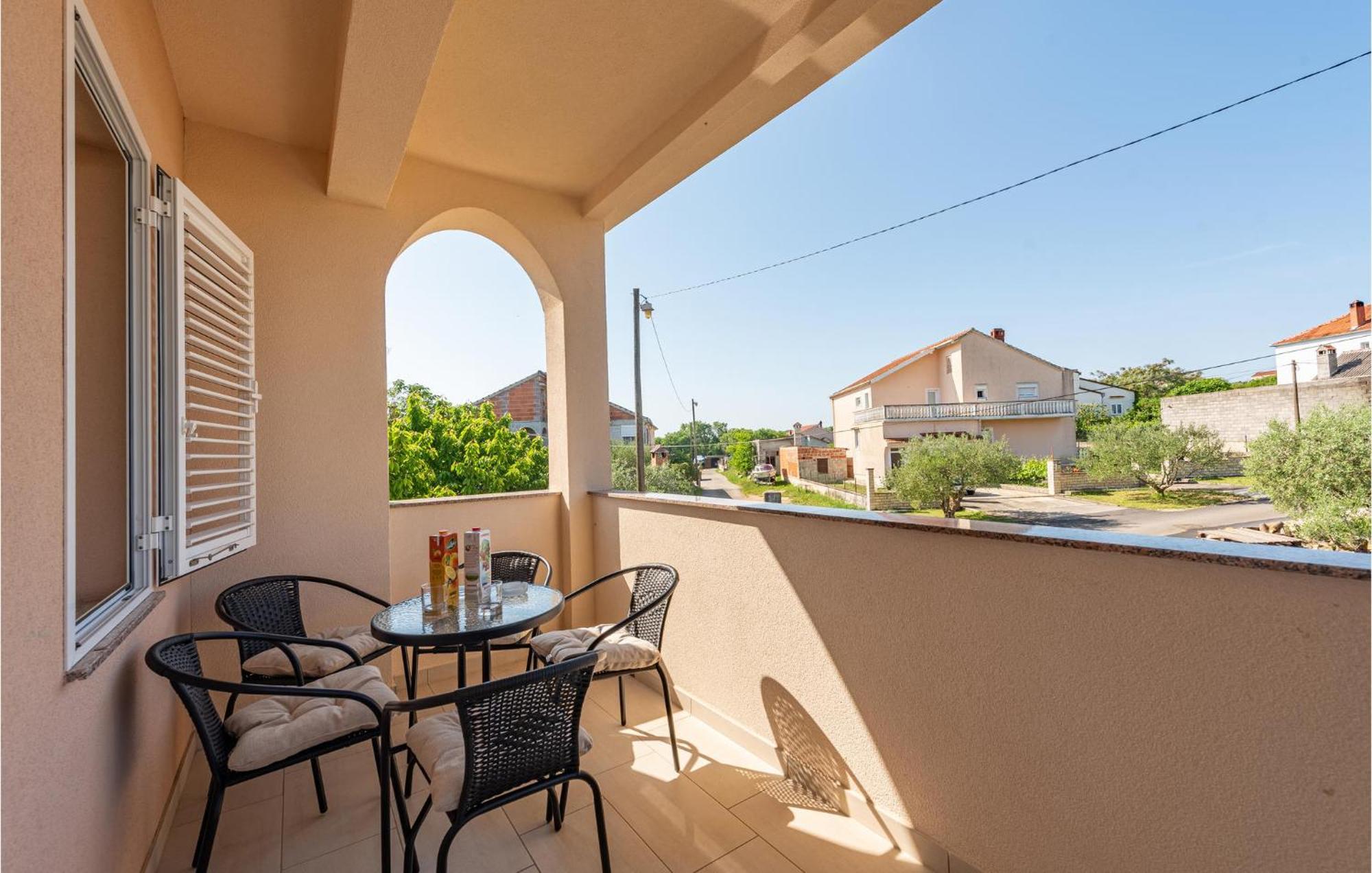 Cozy Apartment In Zadar With Wifi エクステリア 写真